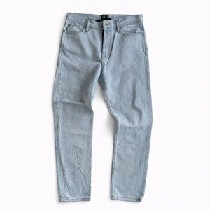 BDG Urban Outfitters Slim Fit Light Wash Jeans 32x30 | 100% Cotton Denim